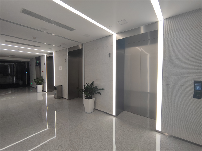 电梯厅